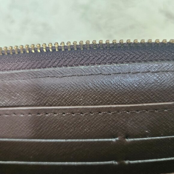 LV Zippy wallet - Picture 6 of 6